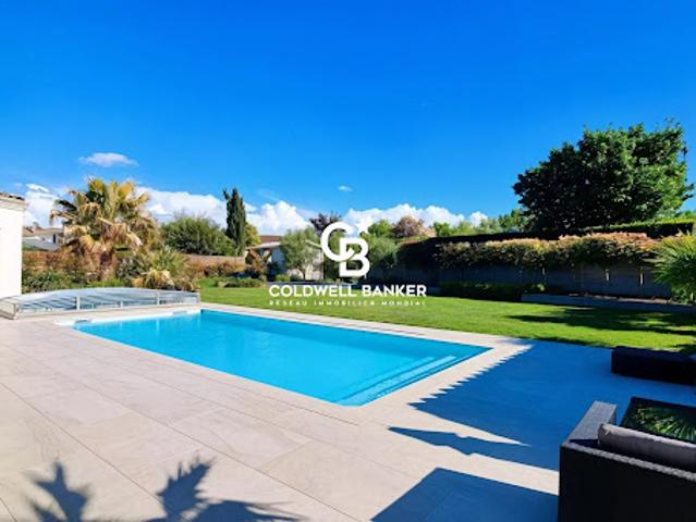 Villa avec piscine