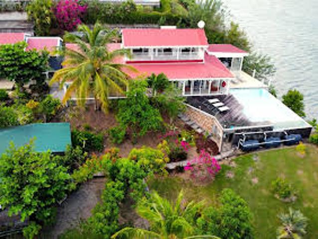 Villa avec piscine