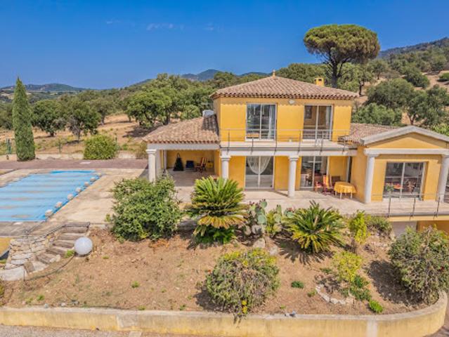 Villa avec piscine