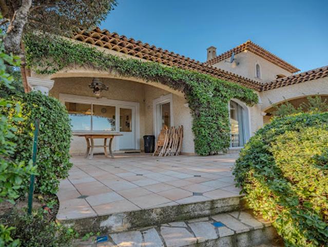 Villa avec piscine