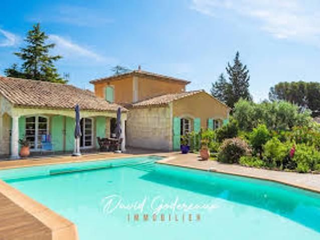 Villa avec piscine