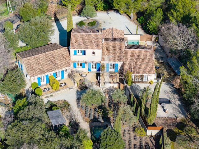 Villa avec piscine