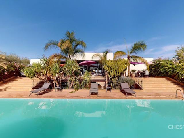 Villa avec piscine