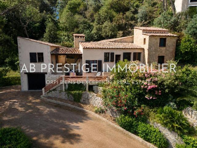 Villa avec piscine