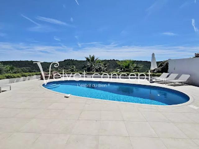 Villa avec piscine