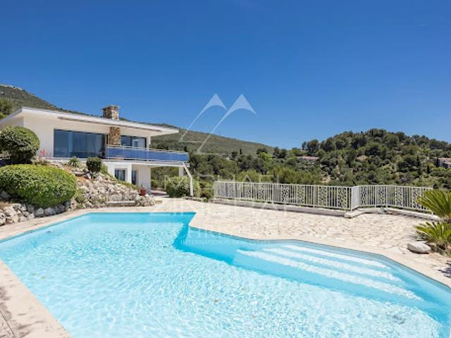 Villa avec piscine