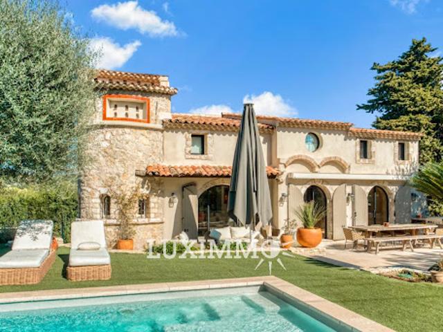 Villa avec piscine