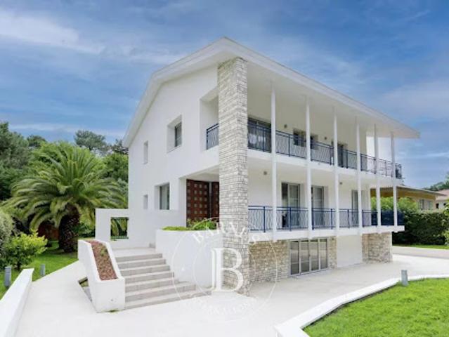 Villa avec piscine