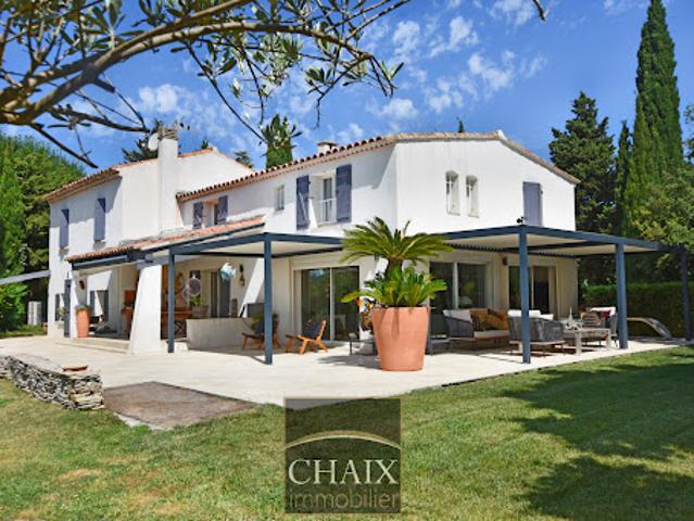 Villa avec piscine