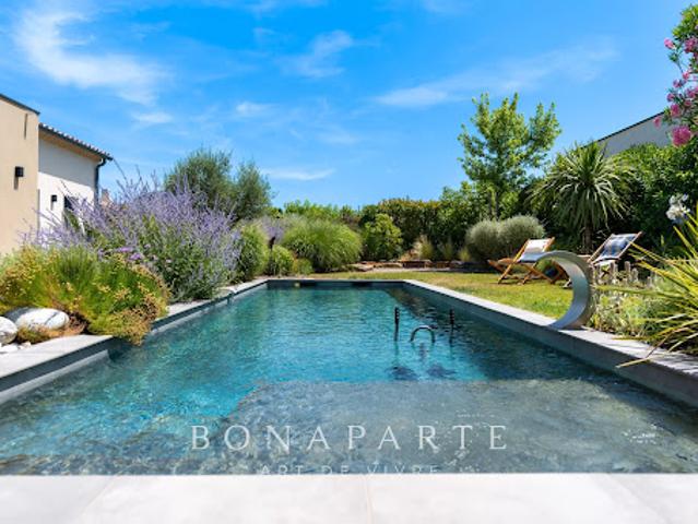 Villa avec piscine