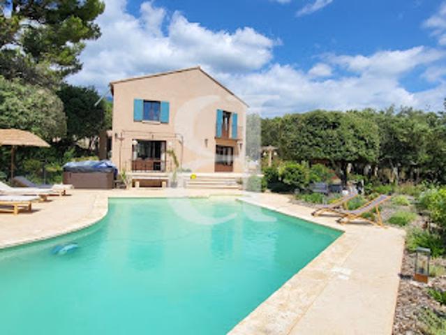 Villa avec piscine