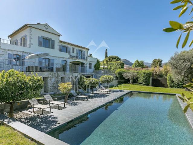 Villa avec piscine