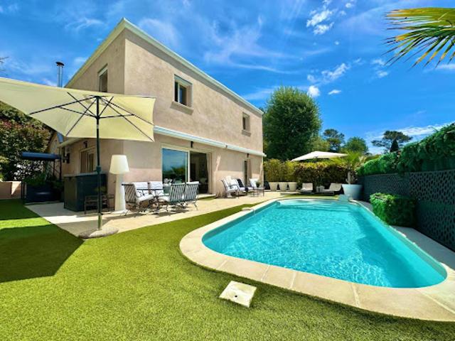 Villa avec piscine