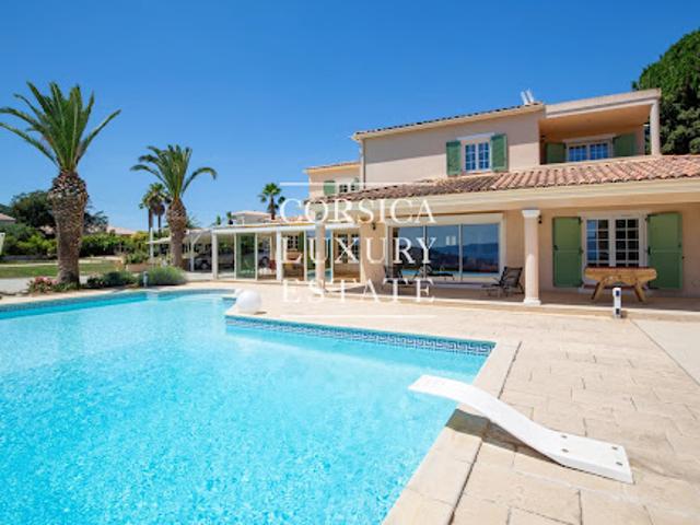 Villa avec piscine