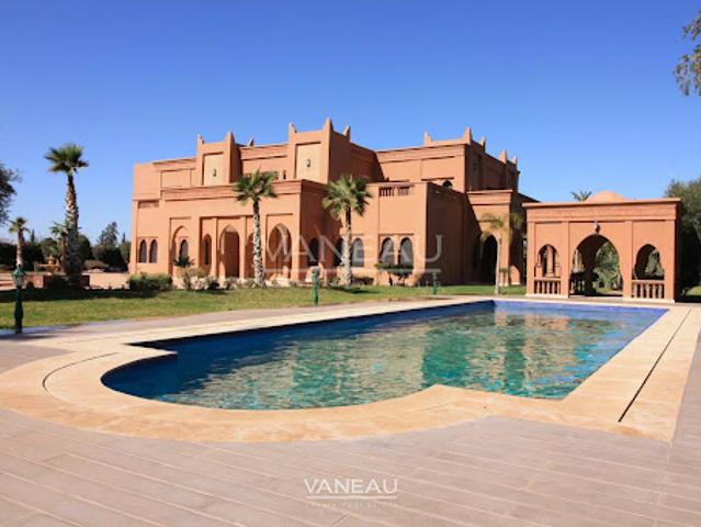 Villa avec piscine