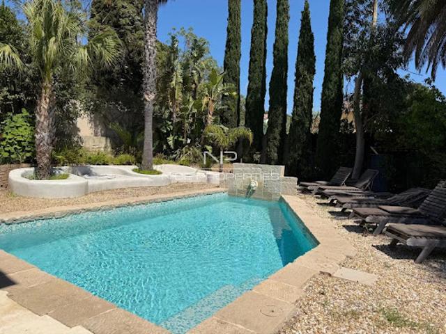 Villa avec piscine
