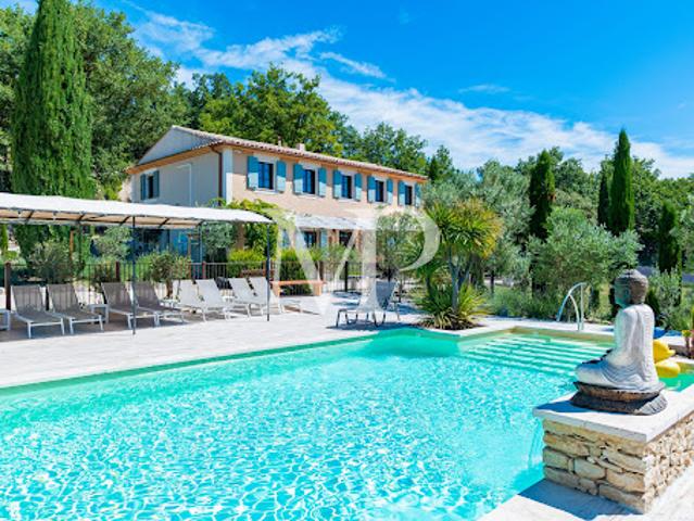 Villa avec piscine