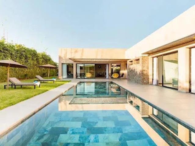 Villa avec piscine