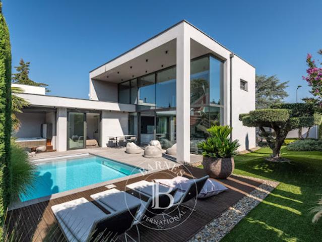 Villa avec piscine