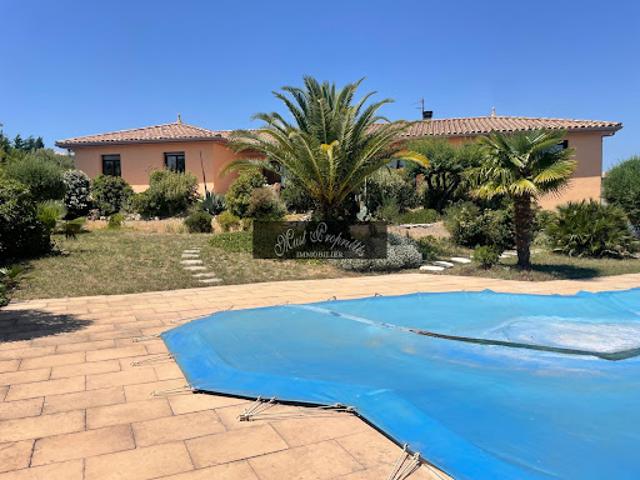 Villa avec piscine