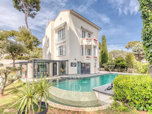 Villa avec piscine