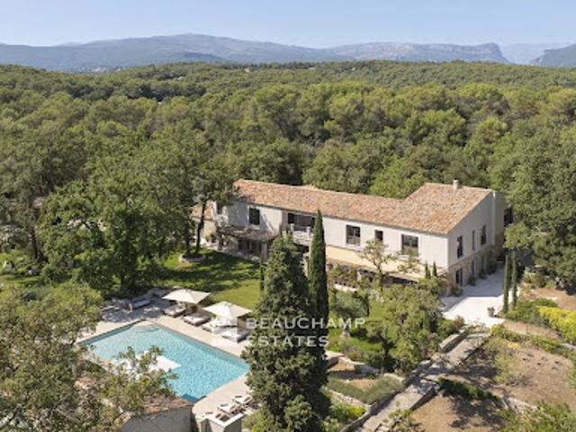 Villa avec piscine