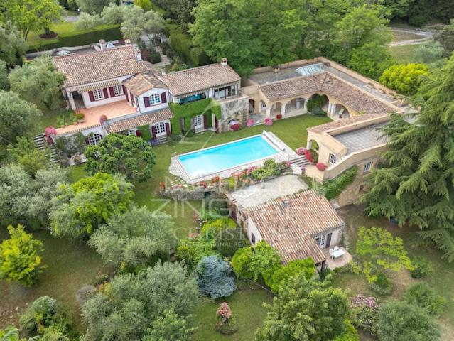 Villa avec piscine