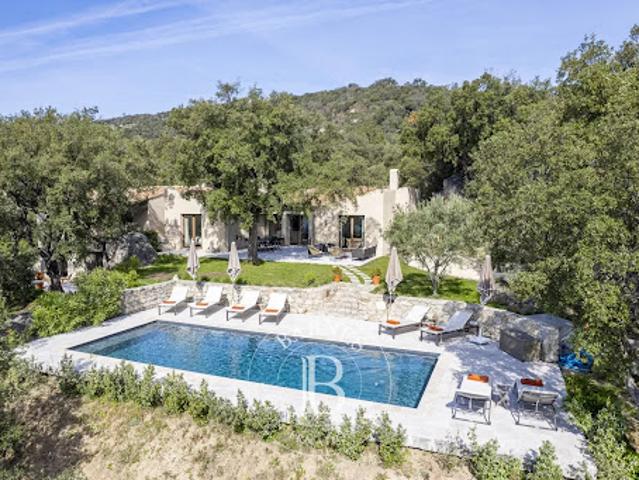 Villa avec piscine
