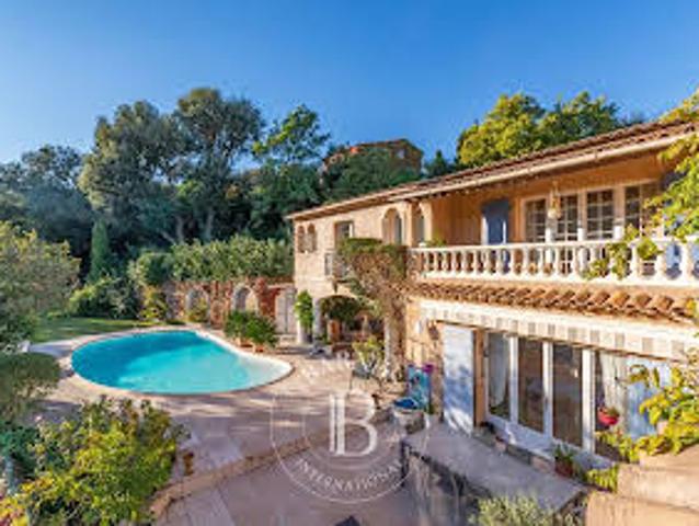 Villa avec piscine