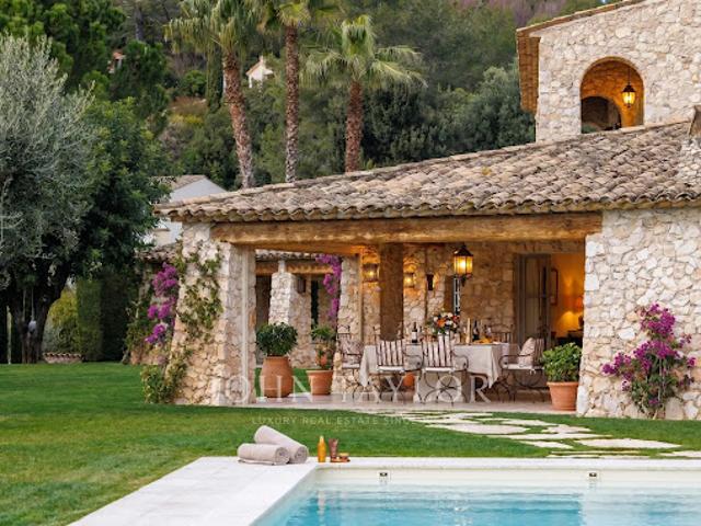 Villa avec piscine