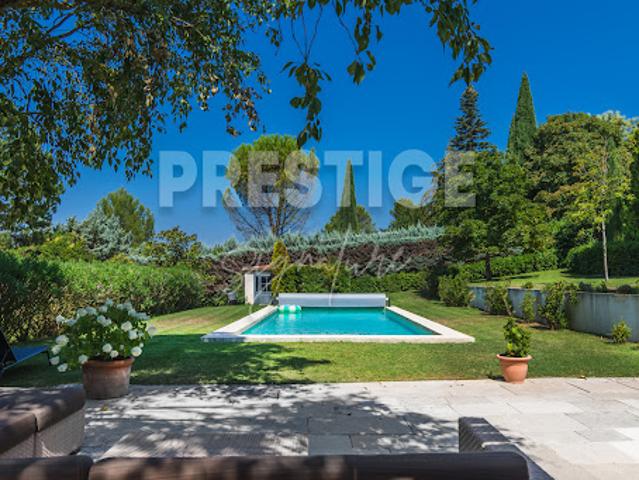 Villa avec piscine