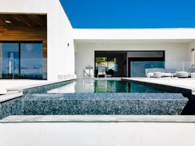 Villa avec piscine