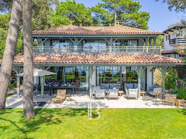 Villa avec piscine