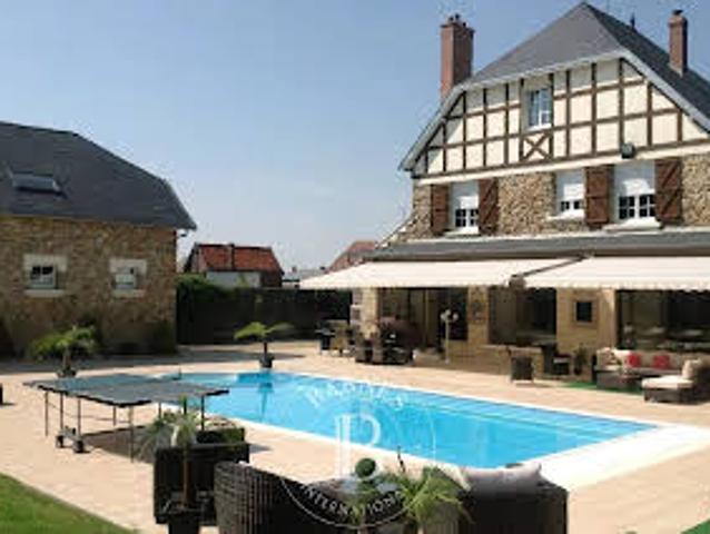 Villa avec Piscine