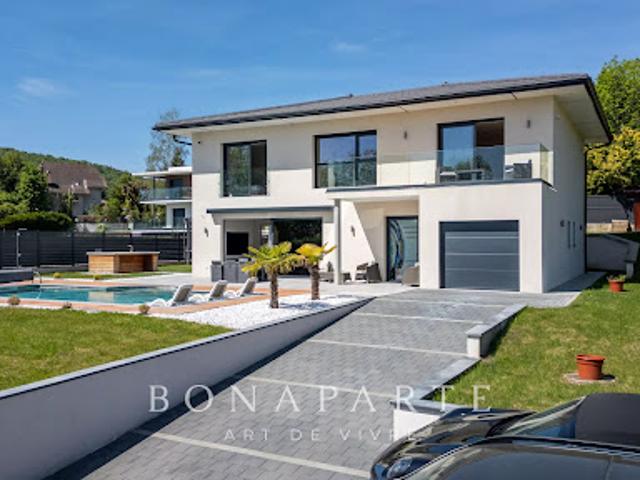 Villa avec piscine