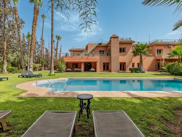 Villa avec piscine