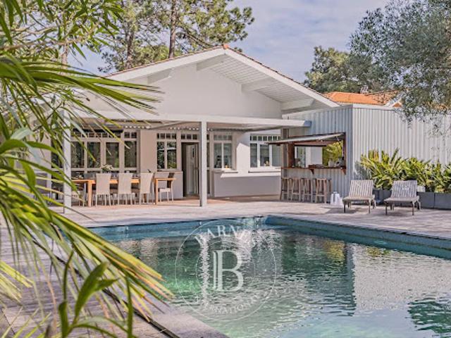 Villa avec piscine