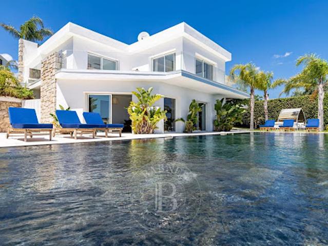 Villa avec piscine