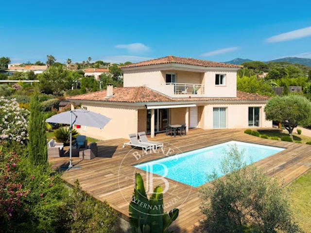 Villa avec piscine