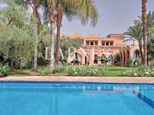 Villa avec piscine