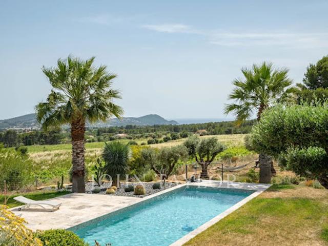 Villa avec piscine
