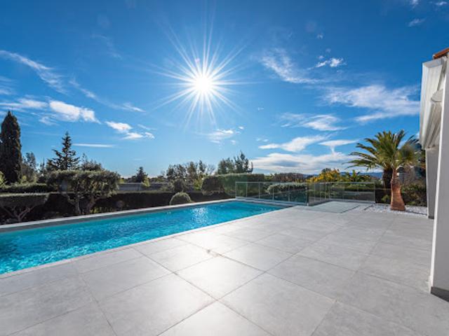 Villa avec piscine