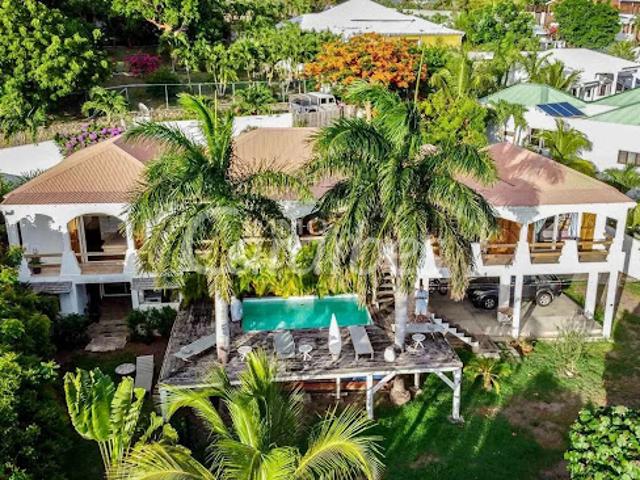 Villa avec piscine