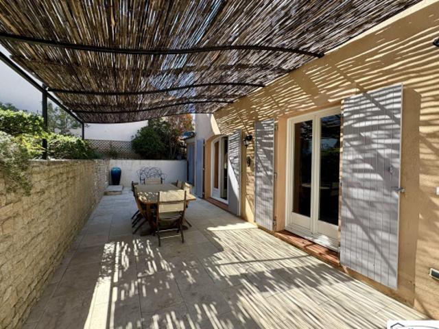 Villa avec piscine – Coup de coeur sur le Domaine