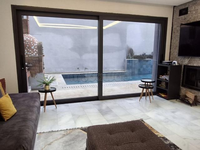 Villa avec piscine à vendre à Boubana
