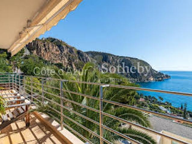 Villa avec Piscine en Bord de mer