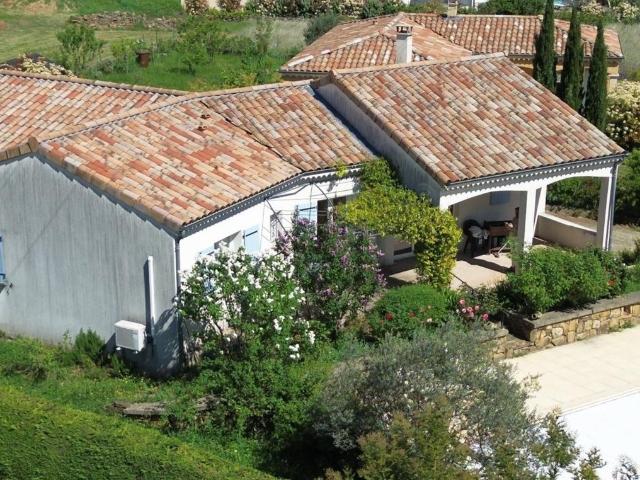 Villa avec piscine et garage Les Vans à pieds 125m² Les Vans
