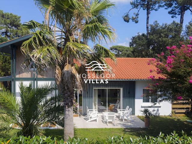 Villa avec piscine et jardin