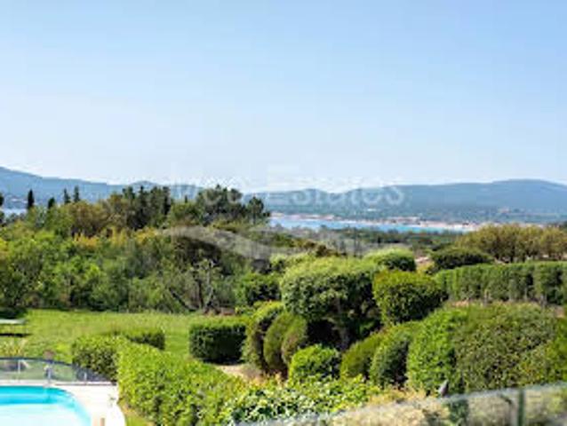 Villa avec Piscine et Jardin