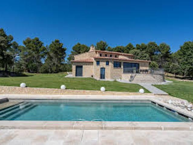 Villa avec Piscine et Jardin